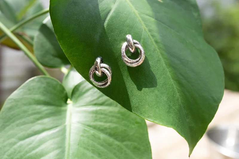 Women’s dangle earrings-Silver Knot Earrings