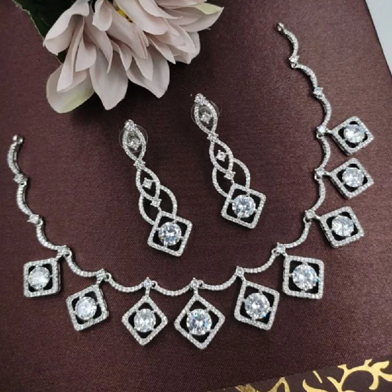 Women’s luxury gemstone necklaces-Aamrapali American Diamond Necklace Set