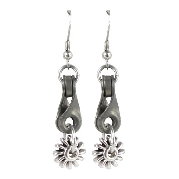 Women’s retro earrings-Twisted Link & Roller Wheel Earrings