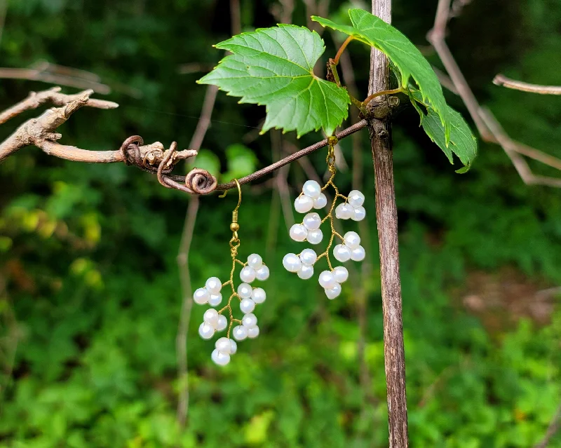 Women’s pearl drop earrings-Pearl Grapevine Earrings