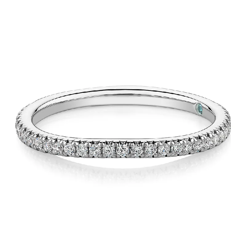 Women’s cocktail diamond rings-Premium Lab-Grown Diamond, 0.23 carat TW round brilliant curved wedding or eternity band in 18 carat white gold