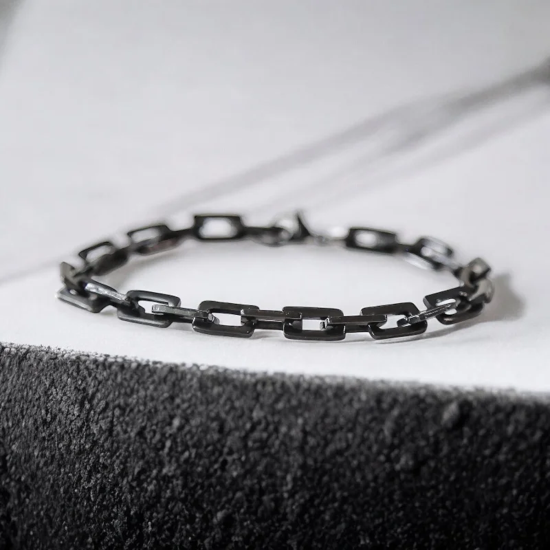 Women’s elegant cuff bracelet-CURB CHECK BLACK - Men's Steel Bracelet