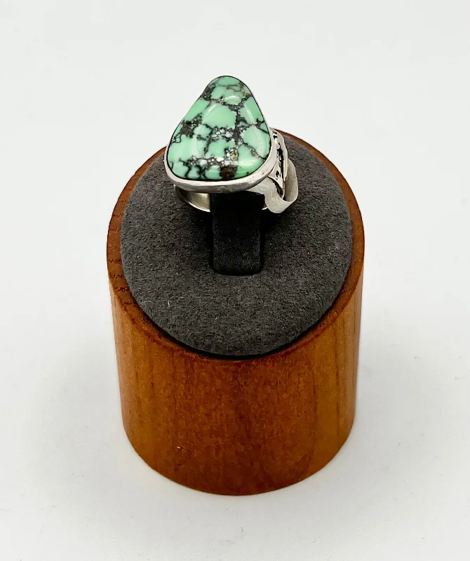 Women’s cute rings-Ring- Vintage Navajo Pixie Turquoise