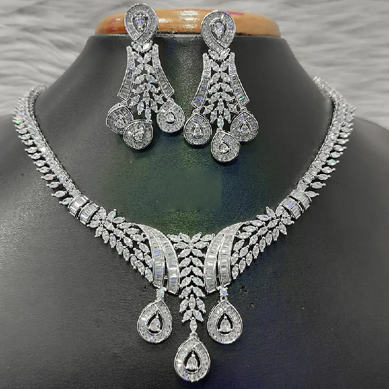 Women’s modern necklaces-Jain Jewellers Silver Plated AD Necklace Set