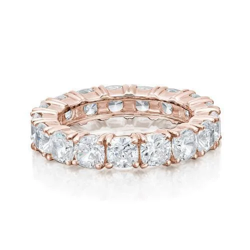 Women’s romantic rings-All-rounder eternity band with 4 carats* of diamond simulants in 10 carat rose gold