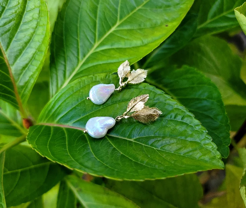 Women’s engraved earrings-Festive Pearl Earrings