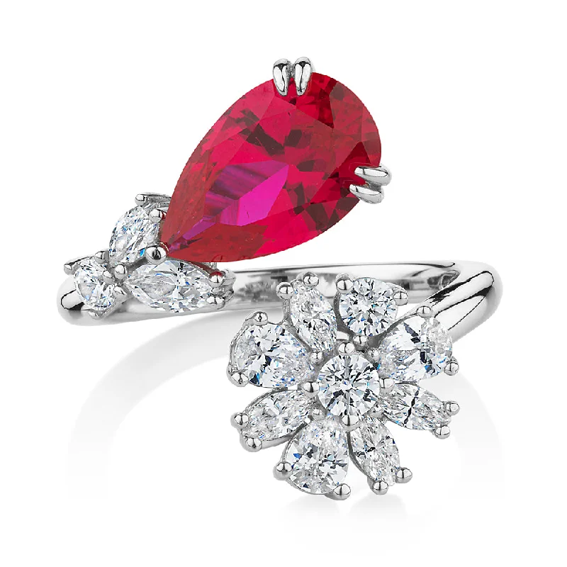 Women’s chunky rings-Dress ring with ruby simulant and 1.52 carats* of diamond simulants in sterling silver