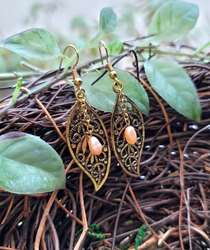 Women’s chandelier earrings-New Leaf Earrings