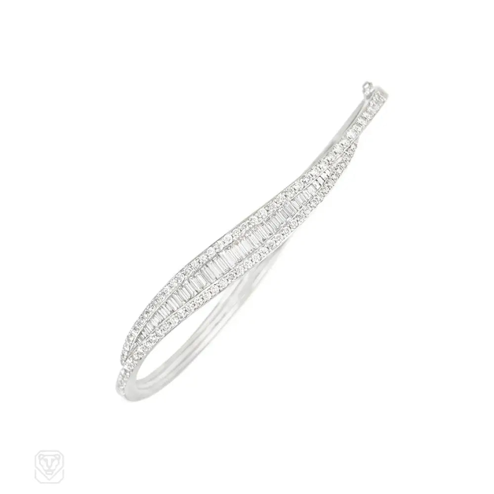 Women’s bangle set-Estate tapered undulating diamond bracelet