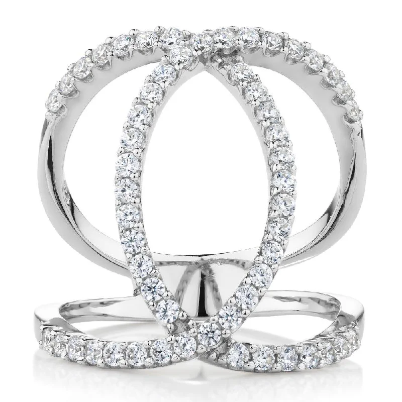 Women’s antique-inspired rings-Dress ring with 0.84 carats* of diamond simulants in sterling silver