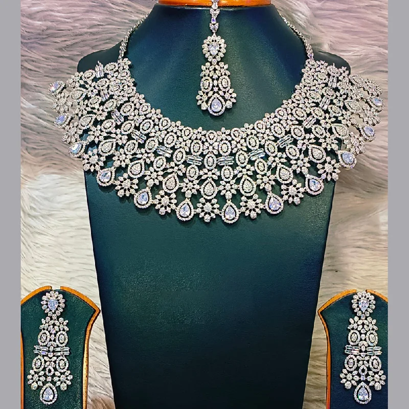 Women’s anniversary pendant necklaces-Jain Jewellers Silver Plated AD Necklace Set