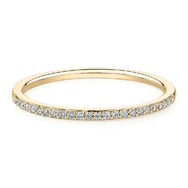 Women’s diamond rings-Round Brilliant wedding or eternity band in 10 carat yellow gold