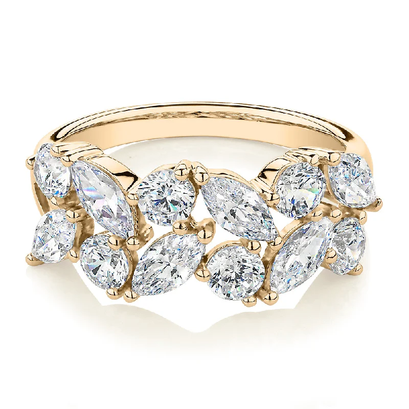 Women’s cubic zirconia rings-Dress ring with 3.36 carats* of diamond simulants in 10 carat yellow gold