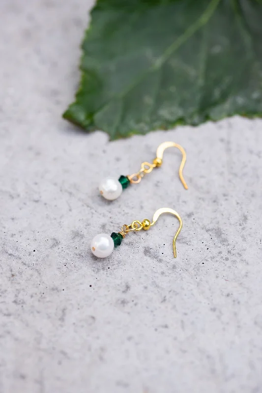 Women’s silver earrings-May Birthstone  Earrings